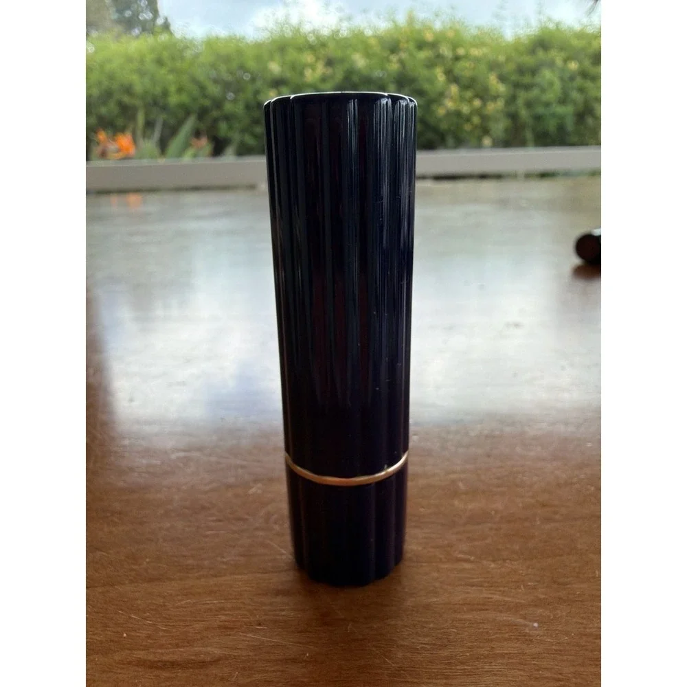 Estee Lauder Futurist Full Treatment Lipstick SPF‎ 15 04 Blazing Berry
